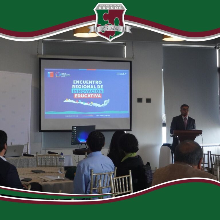 Estimada comunidad Kronos, compartimos fotografías de la Presentación del proyecto de innovación escolar “Biblioteca Digital Inclusiva”. En este evento, docentes y un estudiante representante de 4to m (1)